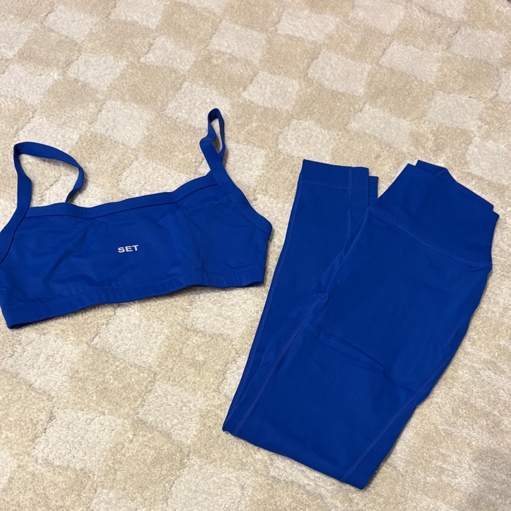 SET Active Sports Bra and Leggings Set